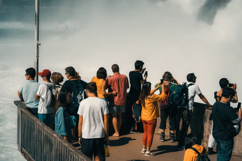 Pretty from a Distance: The Truth About America's Most Overhyped Tourist Landmarks