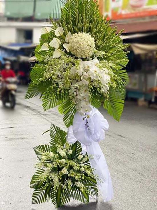 Top 7 địa chỉ điện hoa tang lễ đẹp nhất tại TPHCM